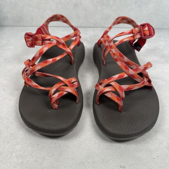 Chaco Sandals Womens Size 11 Red Orange Strappy Toe Loop Hiking Water Sport - Picture 2 of 8